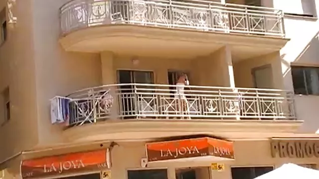 Namiętna dziwka redtube filmiki erotyczne zaprasza kochanka