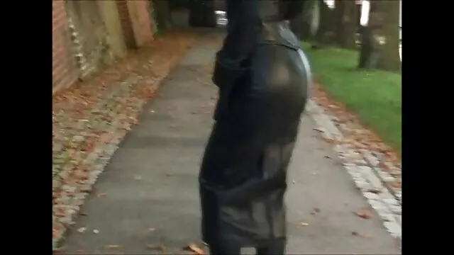 XXX spandex