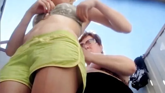 Zgrabne dziewczyny lubią duże redtube sex filmiki