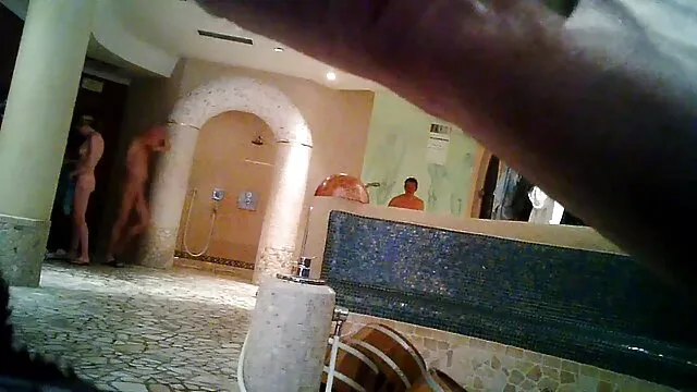 syna, spadając na ret tube filmy porno ziemię wraz ze swoją dziewczyna,