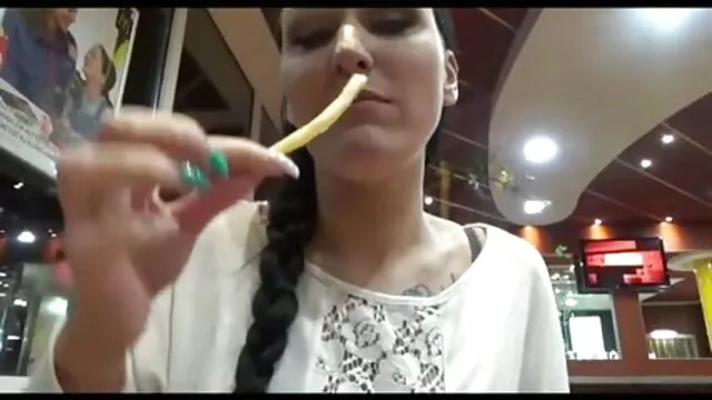 Mężczyzna, piękne dzieci, retube filmy erotyczne Blondynka,